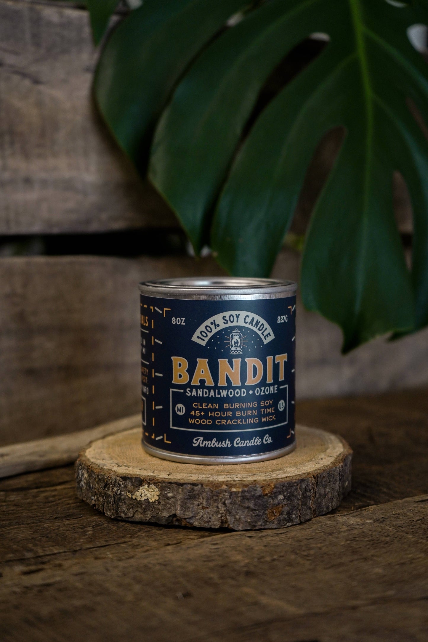 Bandit | Sandalwood + Ozone 8oz Soy Candle